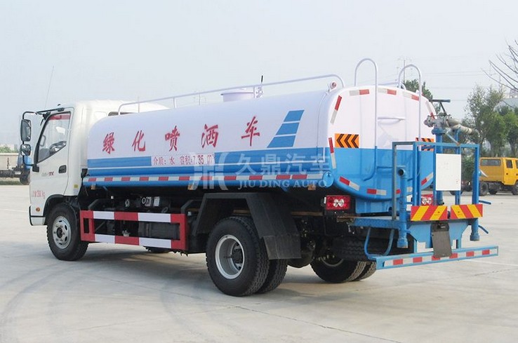 8方灑水車價格多少錢_8噸福田奧鈴綠化灑水車廠家價格3