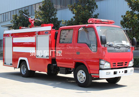 4噸五十鈴600P泡沫消防車價格