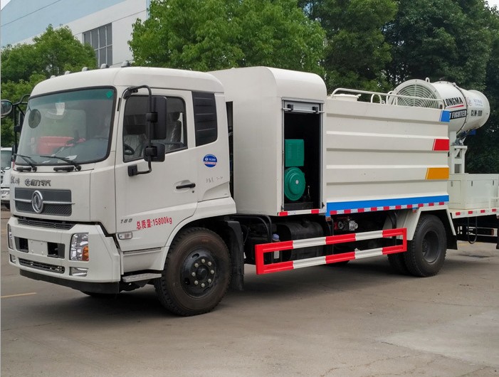 10方東風農藥噴灑車圖片 10方東風農藥噴灑車圖片