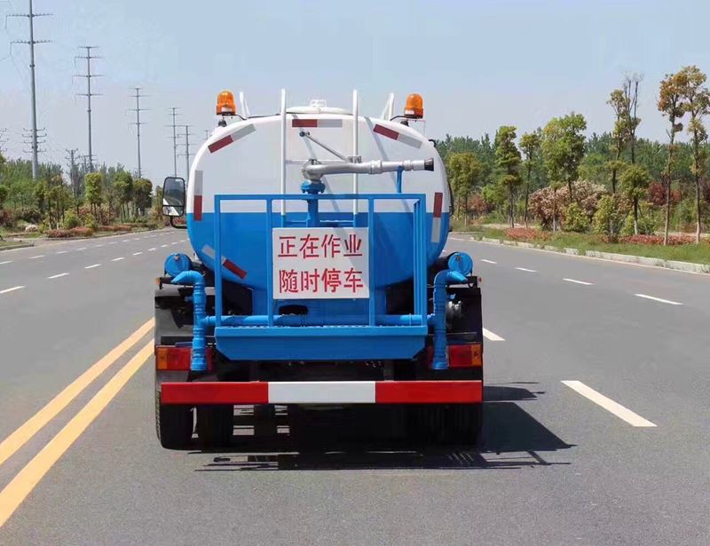 凱馬5噸綠化灑水車廠家價格3