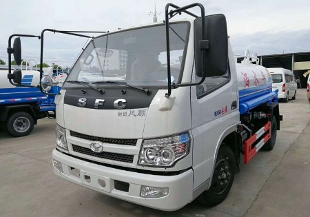 時風風順3噸藍牌灑水車圖片 時風風順3噸藍牌灑水車圖片