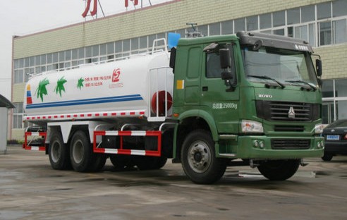 重汽豪沃天然氣18方綠化灑水車廠家價格