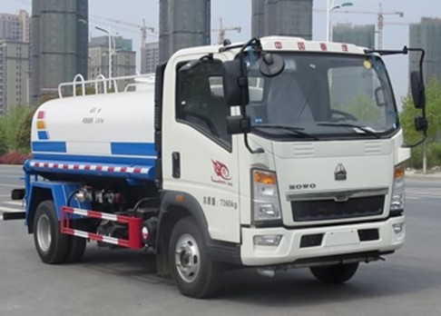 重汽豪沃5噸灑水車(chē)圖片 重汽豪沃5噸灑水車(chē)圖片