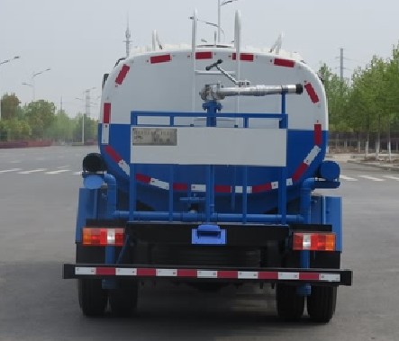 5噸灑水車(chē)價(jià)格_重汽豪沃5噸綠化灑水車(chē)廠家價(jià)格2