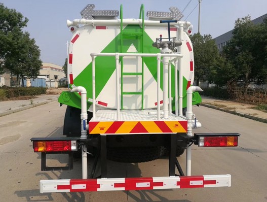陜汽軒德X6  12噸綠化灑水車廠家價格3