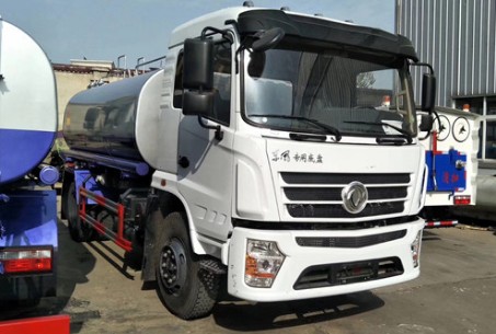12噸灑水車價格查詢_東風(fēng)新款專底12噸綠化灑水車