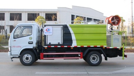 5噸東風多利卡藍牌霧炮車圖片 5噸東風多利卡藍牌霧炮車圖片