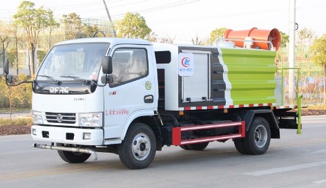 5噸東風(fēng)多利卡藍(lán)牌霧炮車