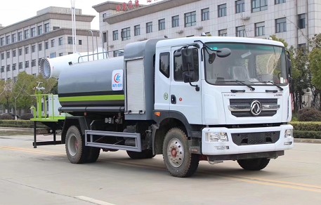 東風(fēng)多利卡D9多功能抑塵車廠家價格