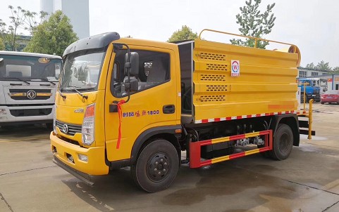 5方時風(fēng)藍(lán)牌霧炮抑塵車