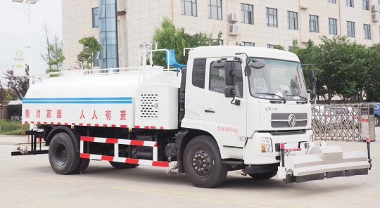 公路灑水車_東風天錦路面高壓清洗車