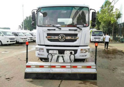 公路灑水車(chē)_東風(fēng)多利卡D9高壓路面清洗車(chē)2