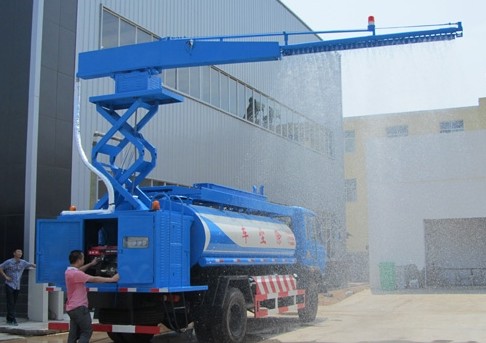 多功能灑水車圖片_鐵路煤炭裝運固化劑噴灑車