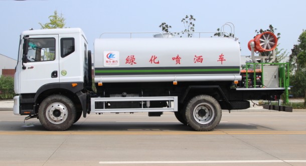 �|�L(f��ng)������D9��ˮ܇���F�ڣ��A�ޣ�����DƬ