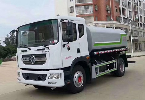 國六12方東風(fēng)多利卡D9灑水車圖片 國六12方東風(fēng)多利卡D9灑水車圖片