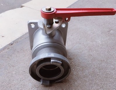 帶消防栓接口的灑水車球閥圖片 帶消防栓接口的灑水車球閥圖片