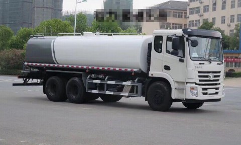 灑水車圖片 灑水車圖片