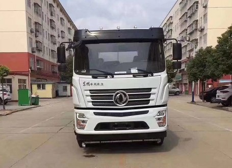 20方灑水車報價表_國六20方東風專底D3S后雙橋綠化灑水車