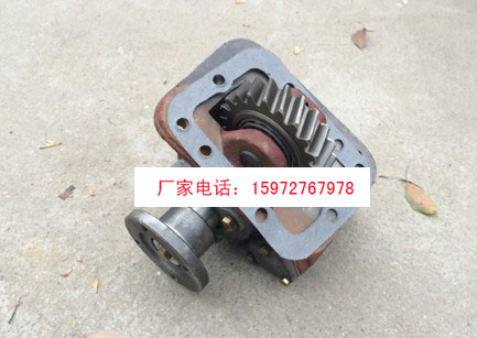 萬里揚(yáng)取力器4