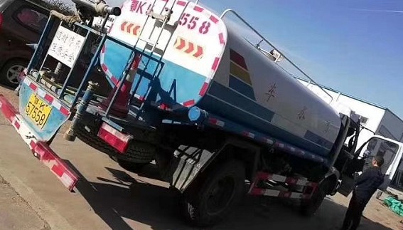 �֎�����10�����֞�ˮ܇(ch��)�D(zhu��n)׌��18���܇(ch��)���ƃ�(n��i)130�R����