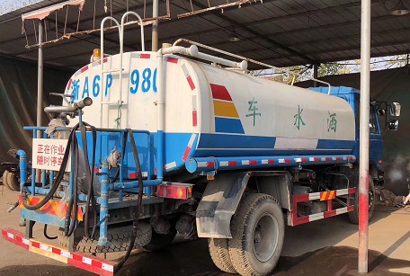 二手東風(fēng)145國(guó)五帶手續(xù)12噸灑水車圖片 二手東風(fēng)145國(guó)五帶手續(xù)12噸灑水車圖片