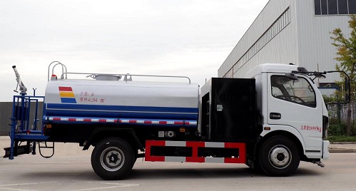 С�͞�ˮ܇�S�҈�r_5����늄�С�͞�ˮ܇4