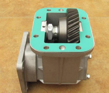 萬里揚(yáng)WLY6G55變速箱取力器(HWP-W34/37CHQ)