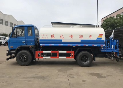 ��(gu��)��12���|�L(f��ng)145��ˮ܇�DƬ