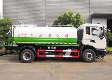 12噸灑水車圖片_12-15噸國(guó)六東風(fēng)天錦KR綠化灑水車價(jià)格