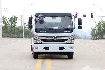 �|�L(f��ng)8����(gu��)����ˮ܇(ch��)�DƬ