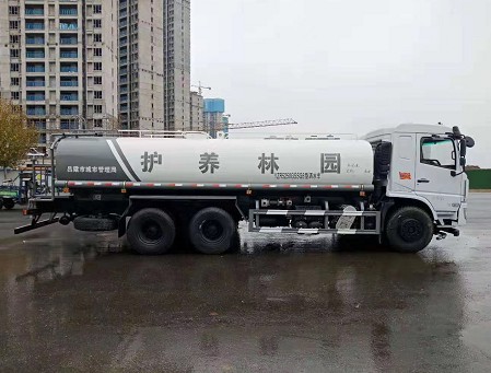 國(guó)六東風(fēng)D3L后雙橋?yàn)⑺? alt=