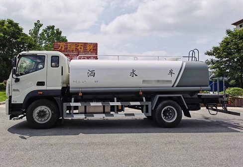 國六15方福田瑞沃ES5灑水車圖片 國六15方福田瑞沃ES5灑水車圖片