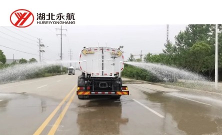 18���c⏼�늄�·����ϴ܇�DƬ