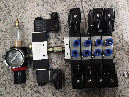 ����܇늴��y�M