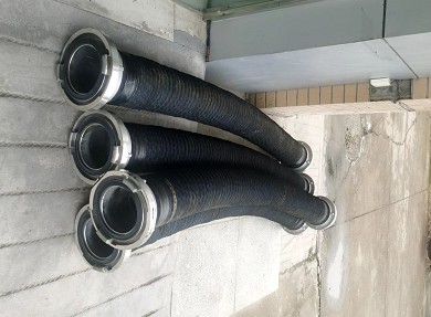 消防車老式橡膠抽水管 消防車老式橡膠抽水管