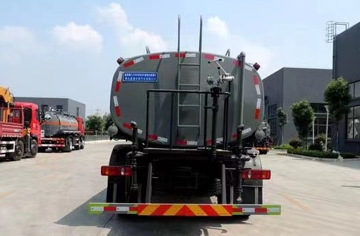 ����12���|�L(f��ng)���\��ˮ܇�DƬ