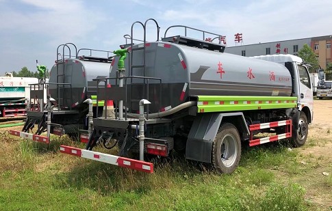 12�_(t��i)���և�(gu��)���|�L(f��ng)����10����ˮ܇(ch��)�DƬ