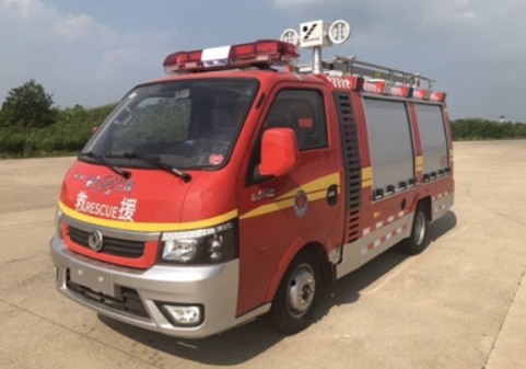 �����Ƈ����{�Ɩ|�L�߉���ˮ�F����܇