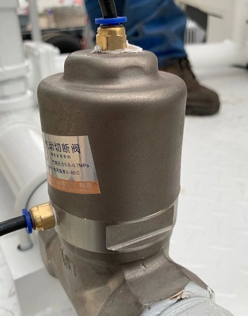 ȫ܇����ϵ�y(t��ng)������ʽ������y�M(j��n)�К��(d��ng)����