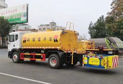 ��(gu��)��12���|�L(f��ng)������D9��ˮ܇����ײ���_܇