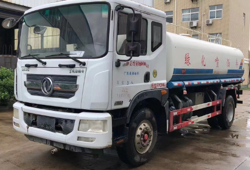 二手15方康機(jī)180馬力灑水車_二手東風(fēng)多利卡d9灑水車2