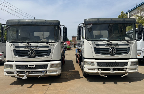 二手15方灑水車_二手國五東風(fēng)華神T5灑水車2