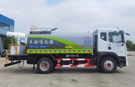 12方東風多利卡D9灑水車 12方東風多利卡D9灑水車