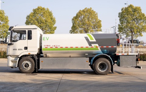 12方陜汽德創(chuàng)純電動灑水車_楚勝牌CSC5187GPSSBEV型純電動綠化噴灑車 12方陜汽德創(chuàng)純電動灑水車_楚勝牌CSC5187GPSSBEV型純電動綠化噴灑車